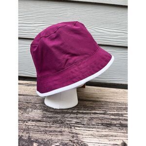 The North Face Womens S‎ Boysenberry Gray Reversible Nylon Bucket Hat